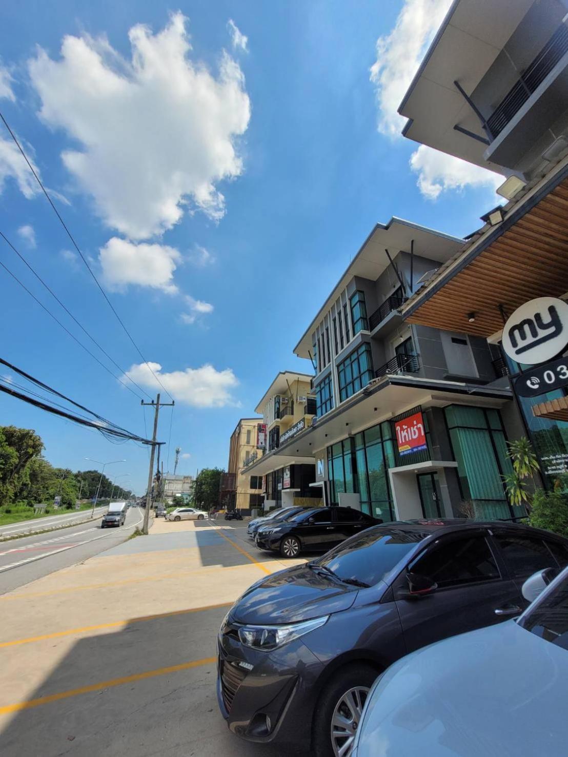 Mybed Chonburi Hotel Exterior photo